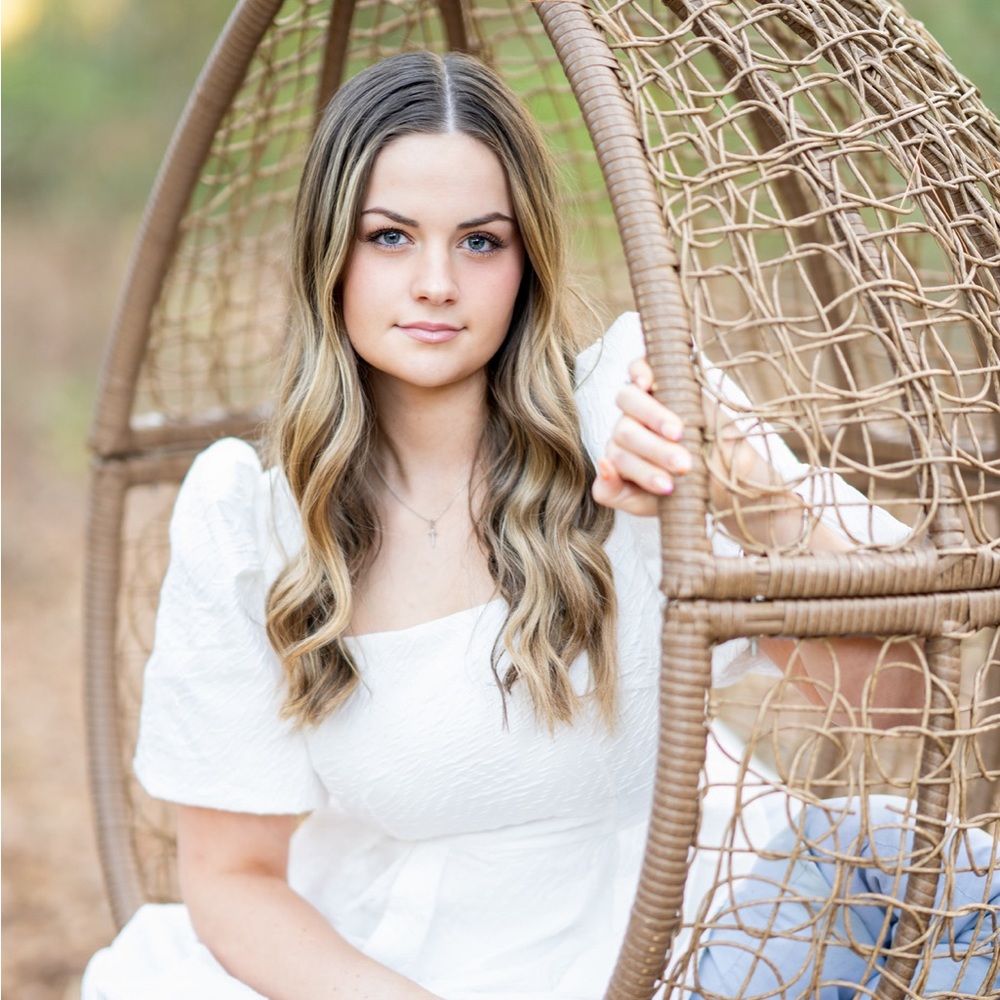 Meet your Posher, Natalie